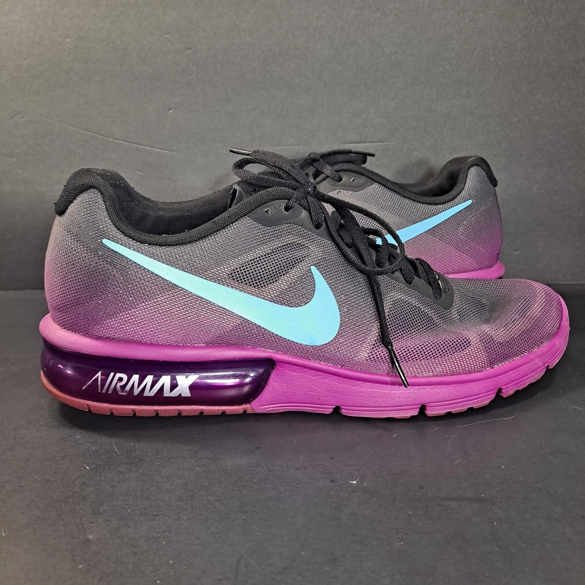 Dark purple 2025 nike shoes