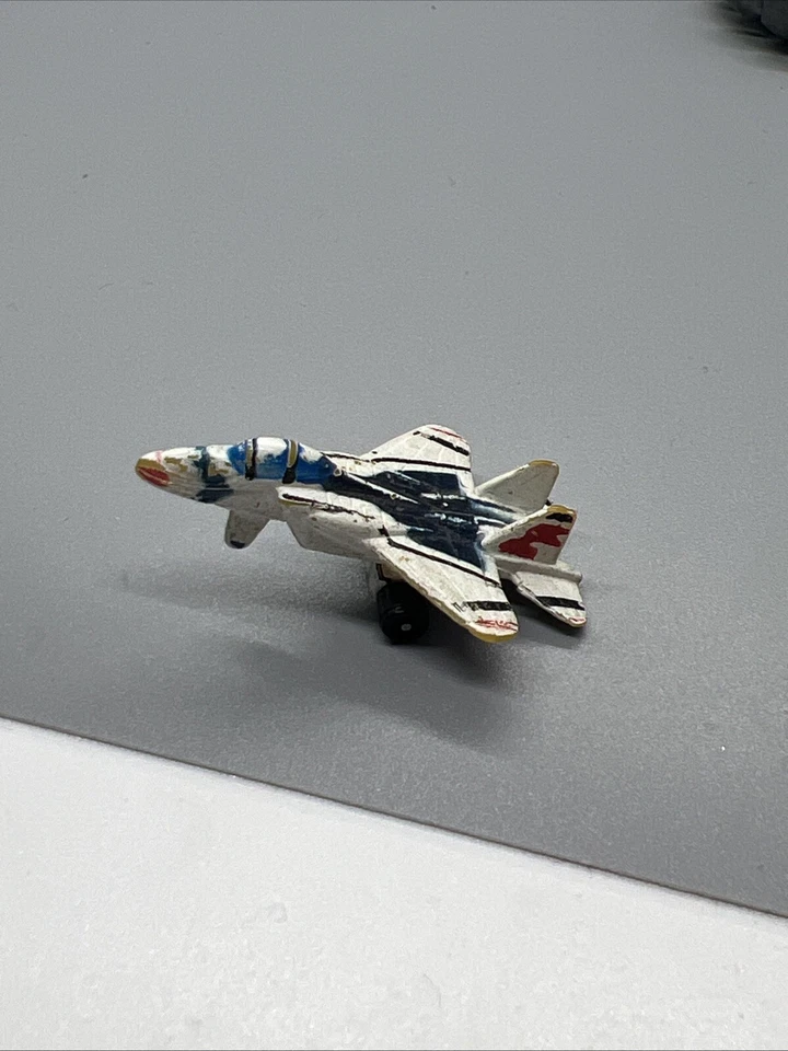 MICRO MACHINES  avion  F-15 Eagle - mini  B TI 1 - Image 2 of 3