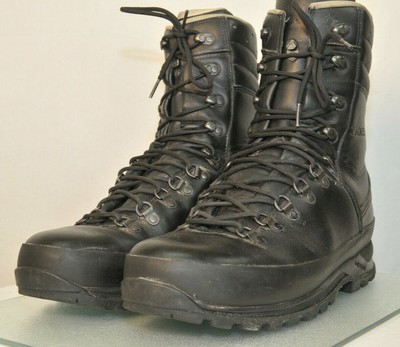 Lowa US Men's Size 13 Leather Mega Camp 