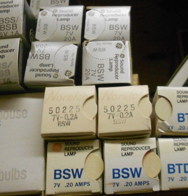 THREE BSW 7V 20A Lettore Sonoro LAMPADA GE Proiettore Proiezione