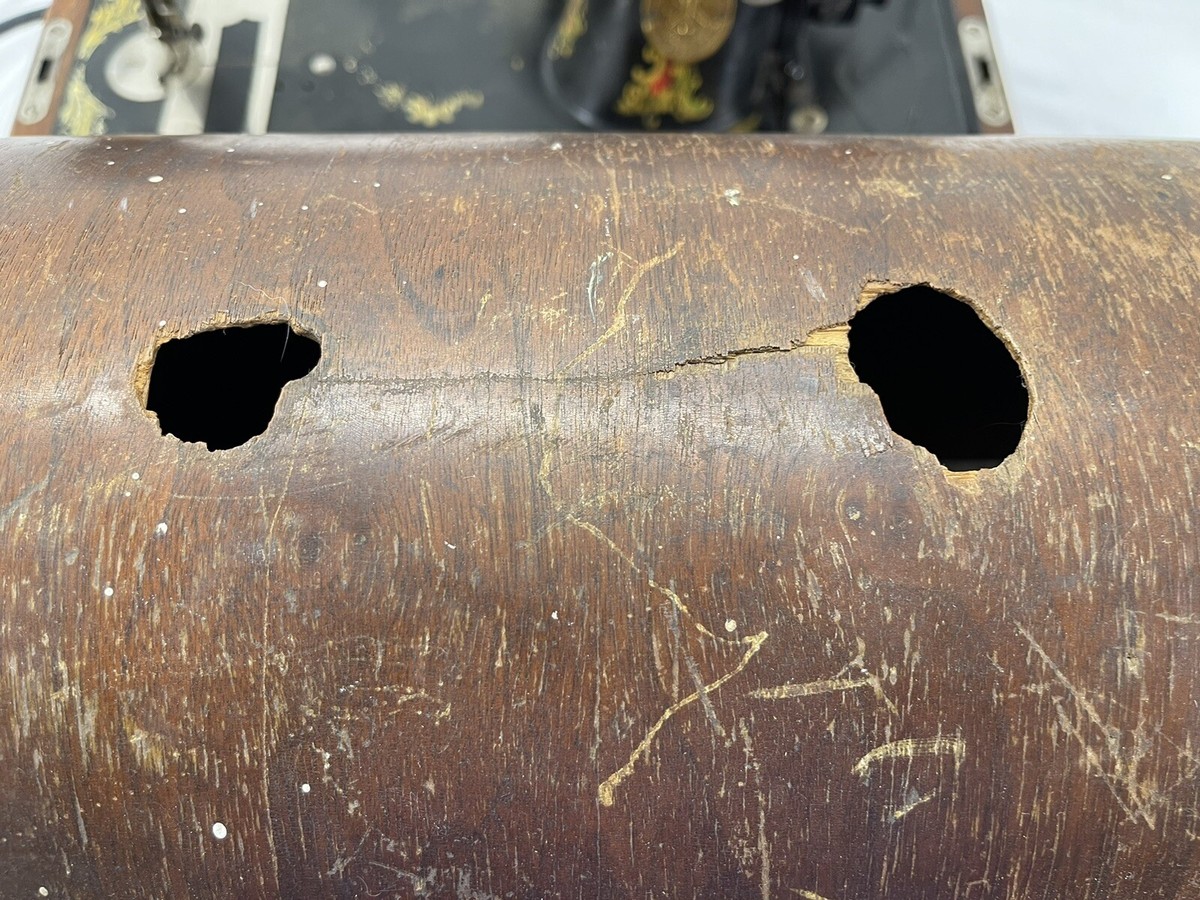 Vintage Singer Sewing Machine B.R. 7 Motor Number 5254829 Antique