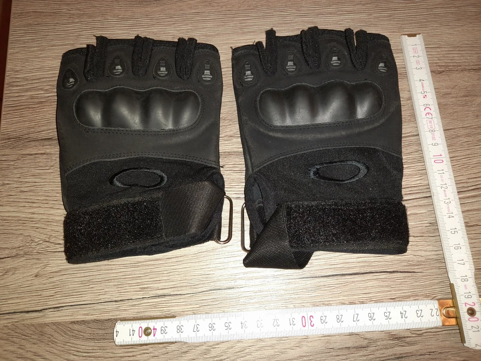 SECURITY HANDSCHUHE - HARTPLASTIK - SICHERHEITSHANDSCHUHE - TÜRSTEHER - ROCKER -