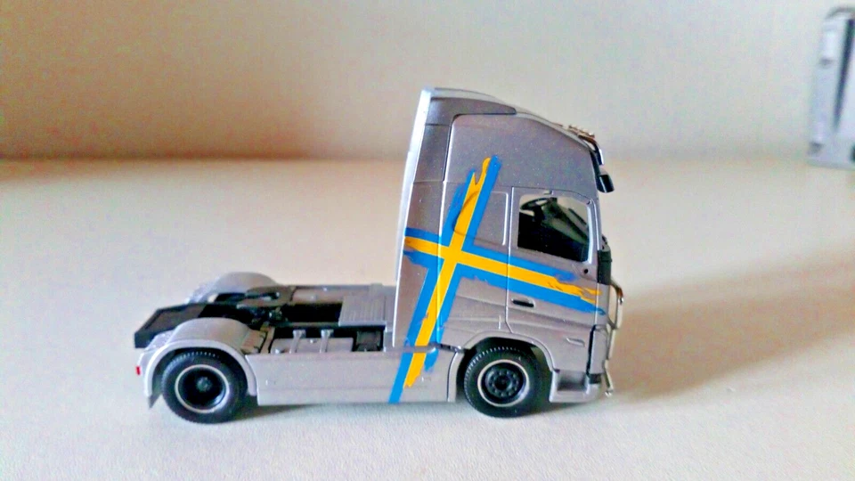 herpa 1/87 volvo fh 16 neuf - Photo 2/4