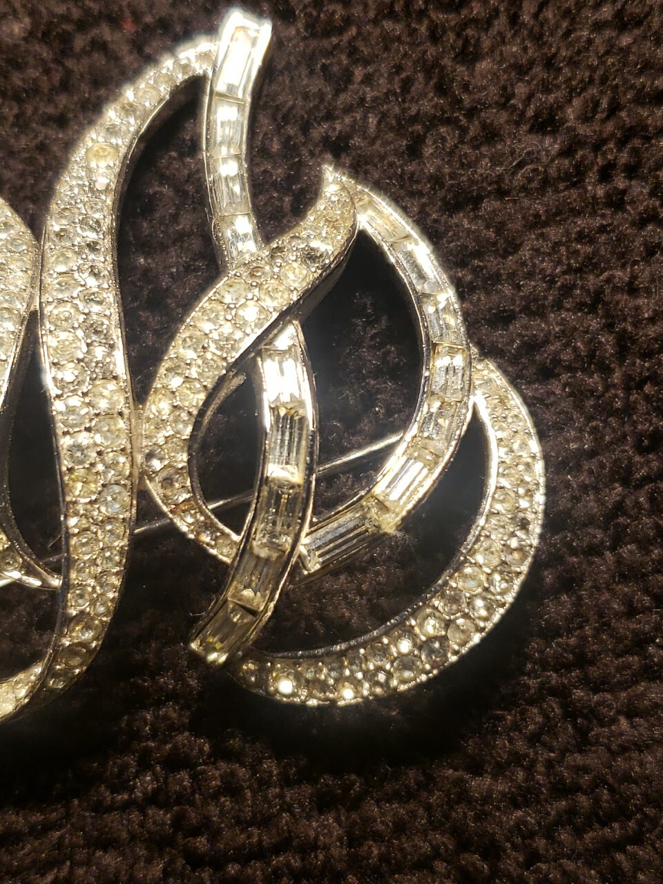 Crown Trifari Large Rare Statement Brooch Sparkli… - image 8