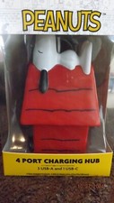 Peanuts Snoopy Dog House 4 Port Charging Hub--NIB