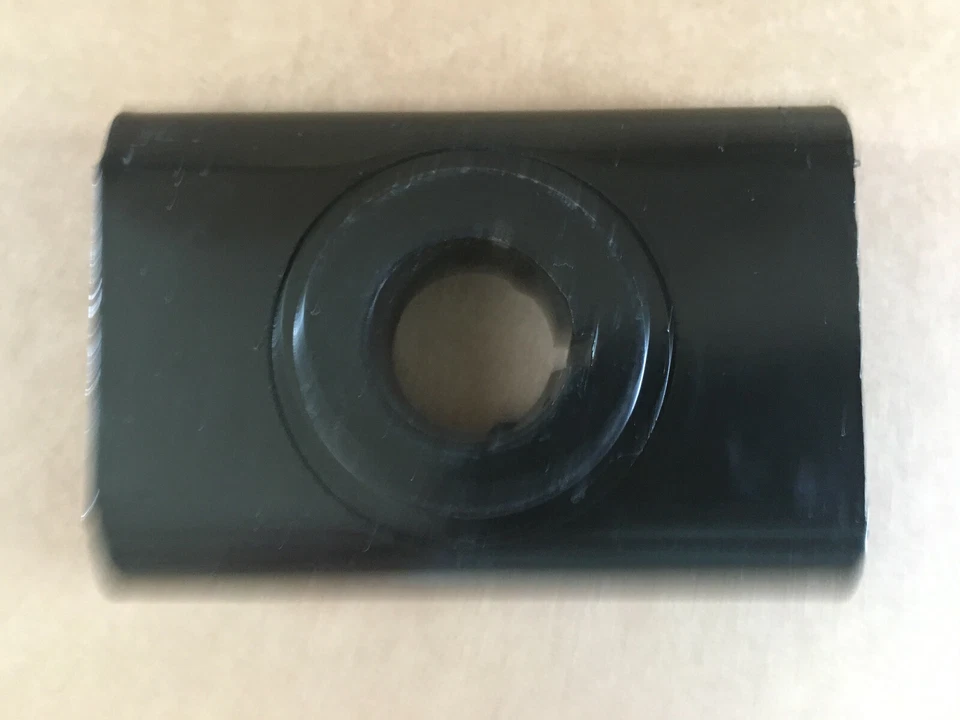 Gravely 10988 Deck Blade Cradle Hub Holder 010988 Superseded to 20062000 - Image 3 of 4