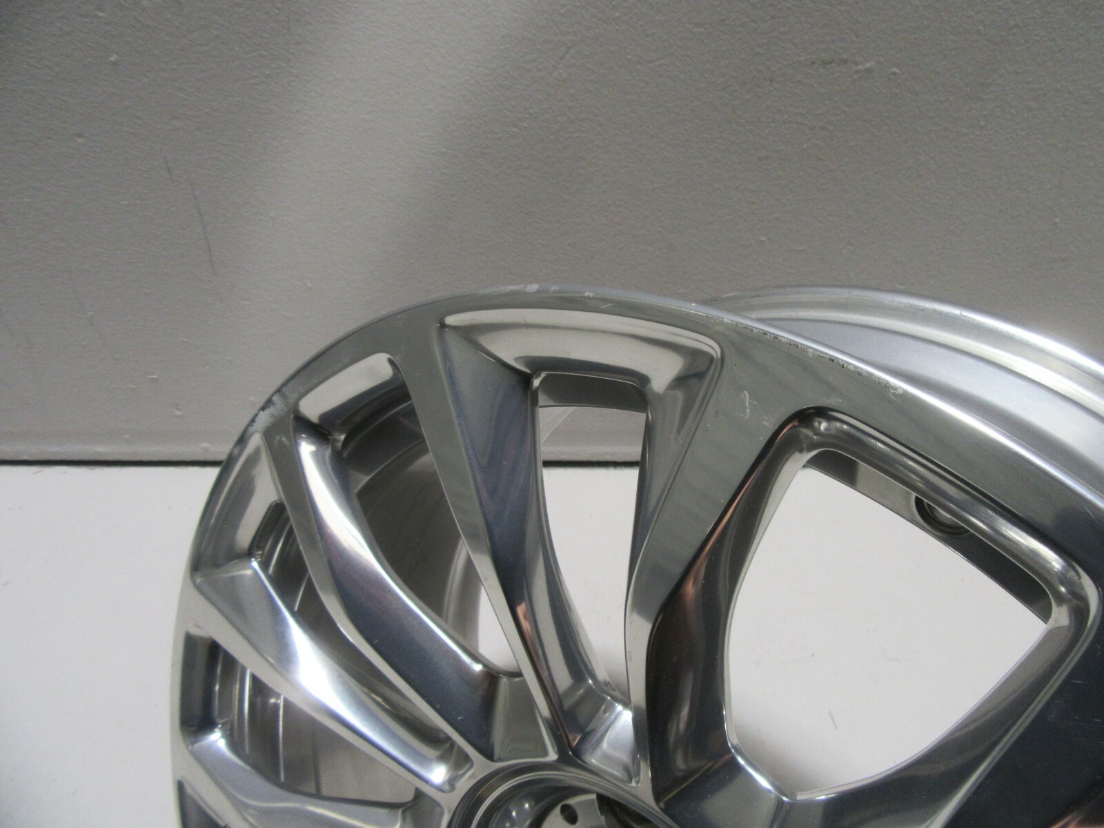 Rolls Royce Dawn RR6 Style 710 21 x 8.5 Rim Wheel 36116882590 2016 - 2021 OEM