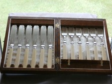 12 Piece Boxed EPNS Fisheater Cutlery Set - Ex Cond - Stamped