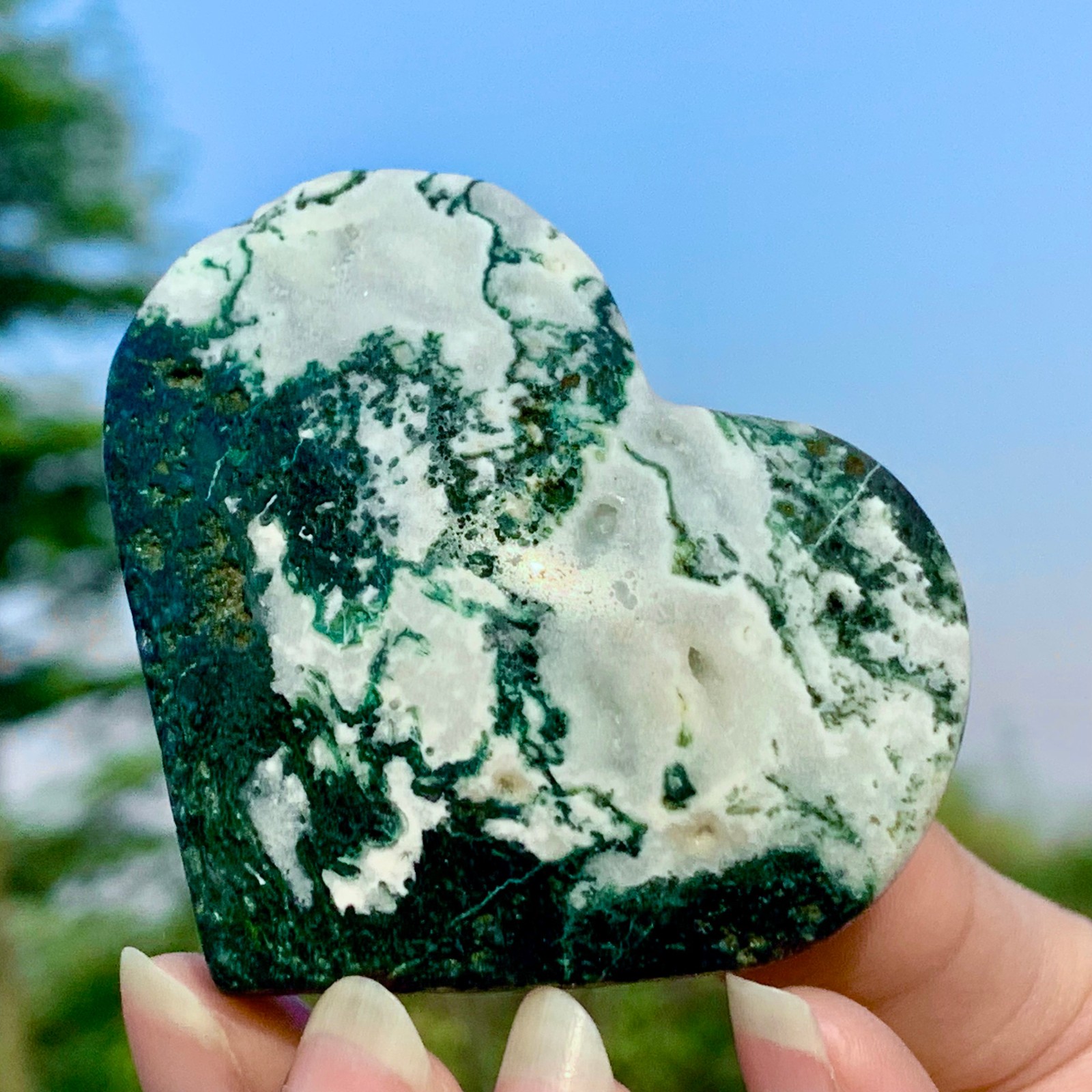 104G Natural Moss Agate Hand Carved Heart-shaped Crystal Quartz Decor Healing