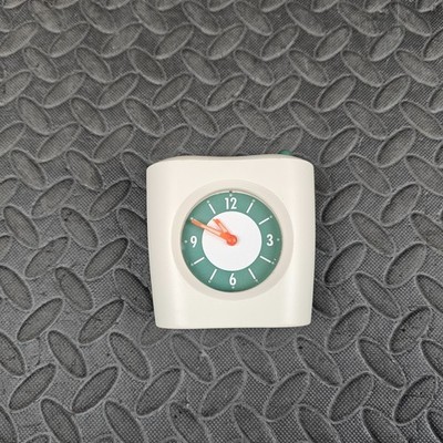 Ikea Wecker klein analog grünes Zifferblatt Vintage Retro batteriebetrieben