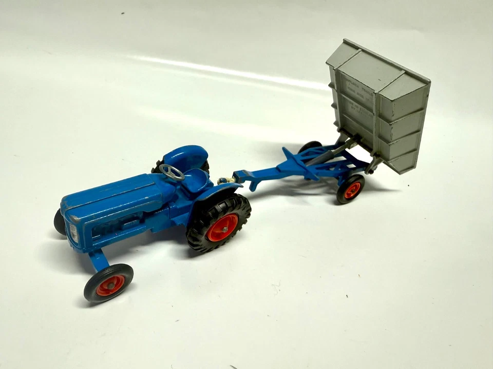 Matchbox King Size K-11 *** Trattore Fordson con rimorchio - Immagine 2 di 4