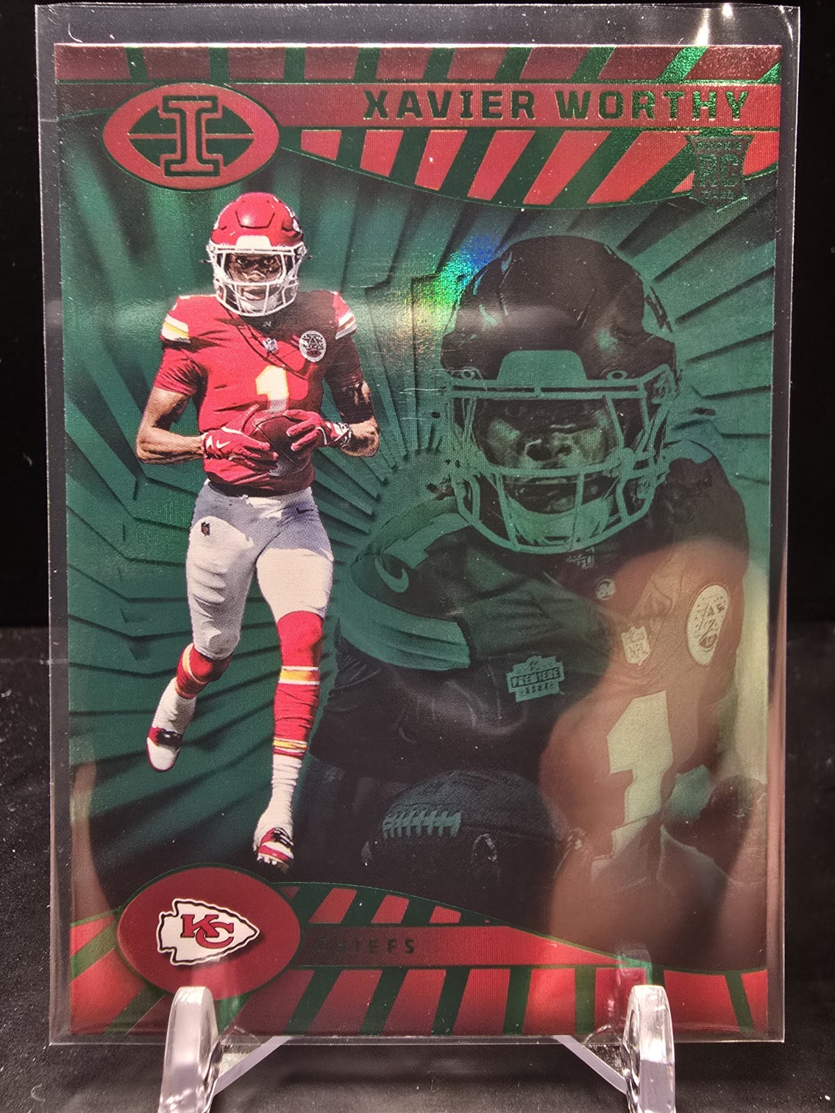 1122197 - 2024 Panini Illusions Emerald Trophy Xavier Worthy #45 (RC) Chiefs