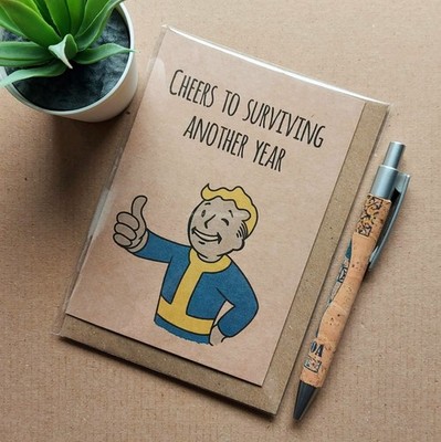 Lustige Fallout Geburtstagskarte - Vault Boy Geeky Videospiel Gamer Karte