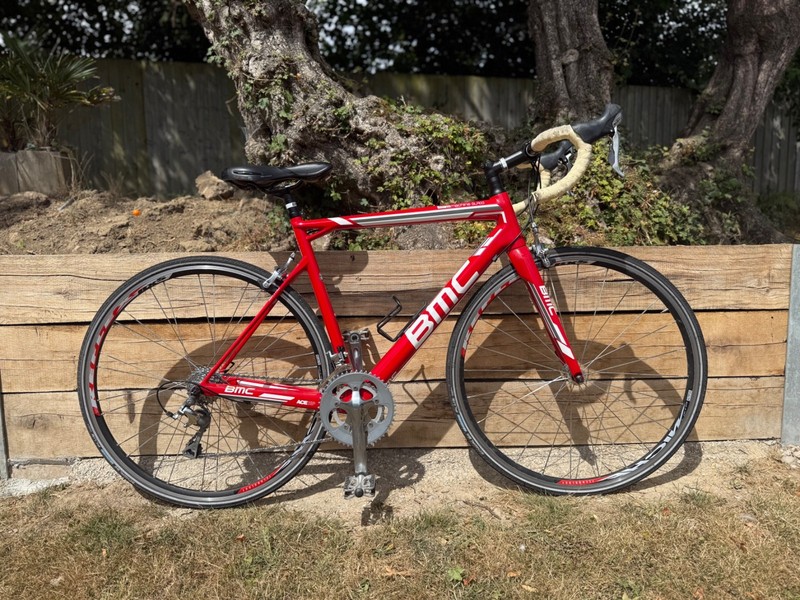 BMC Teammachine SLR03 - Neon Red | Full Carbon