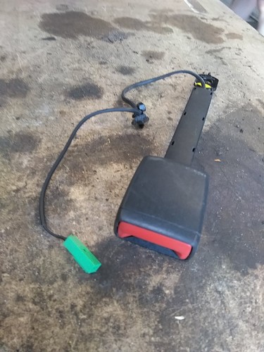 ORIGINAL Sicherheitsgurtschloss vorne links VW TOURAN (5T1)  2016