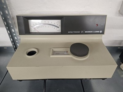 BAUSCH & LOMB Spectronic 21 Spectrophotometer