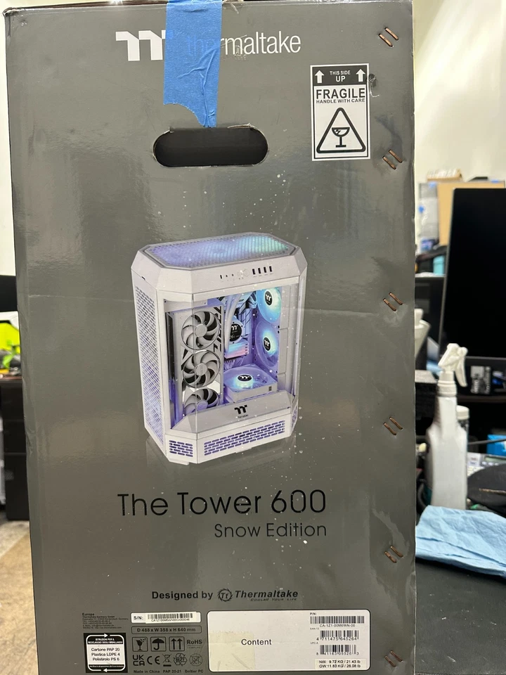 Thermaltake CA-1Z1-00M6WN-00 The Tower 600 Snow Mid Tower Chassis - Image 2 of 4
