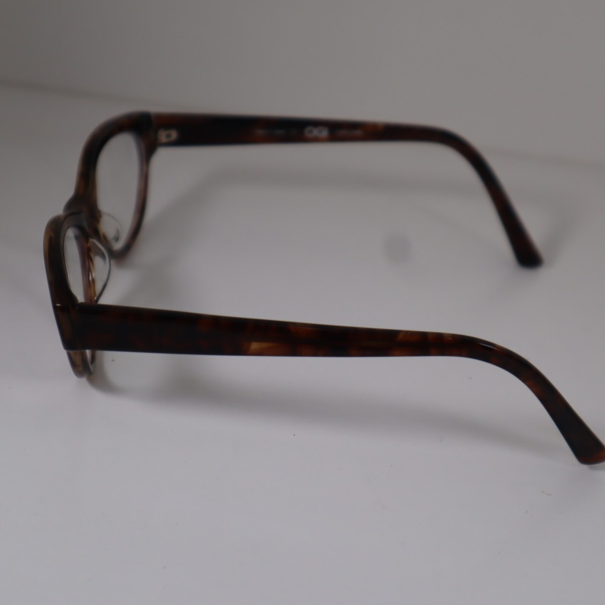 OGI Evolution 3101 1380 Cat Eye Eyeglasse Tortoise Burgundy Japan 52-16-140 Case Raleigh Cat Eye Purple Tortoise Eyeglasses | GlassesShop main image 2