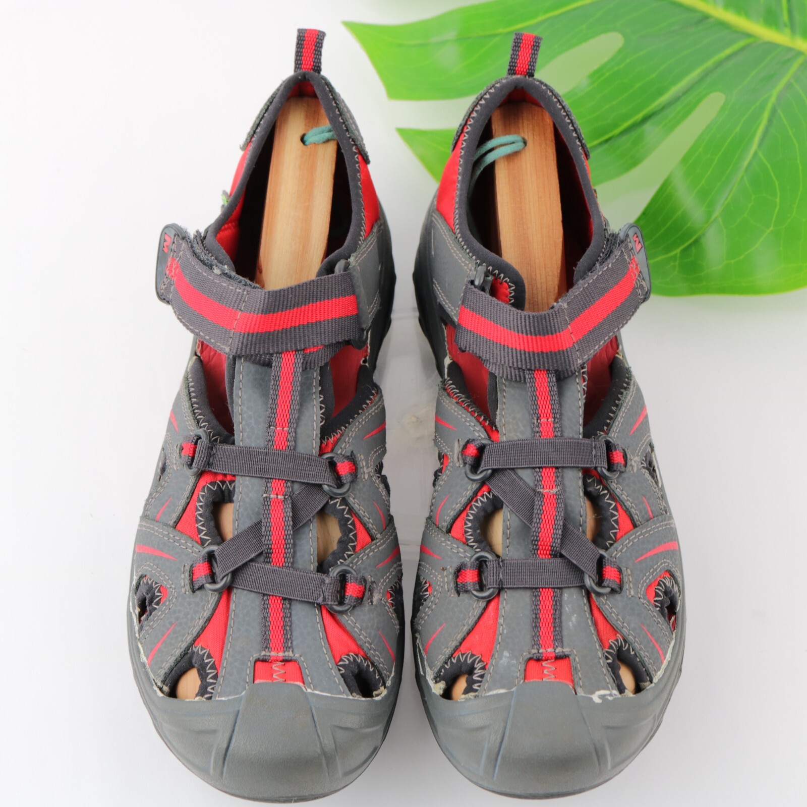 Sandalo Hydro da donna Merrell taglia 6 scarpe da pescatore acqua spiaggia kayak grigio rosso