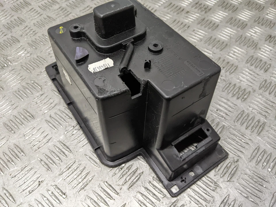 PEUGEOT 407 SE 4 puertas berlina 2004 consola central caja 9644585577 Foto 3 de 4