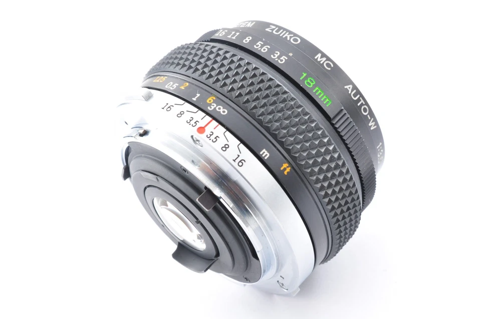 Rare Olympus Zuiko 18mm f3.5 Auto-W MC OM Mount Fisheye Lens From Japan Exc+5 - Image 2 of 4