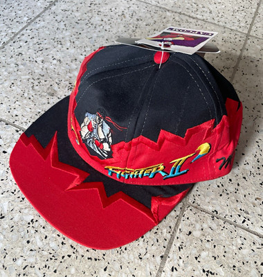 CAPCOM Street Fighter II Kappe vintage Deadstock Ryu & M. Bison rot/schwarz