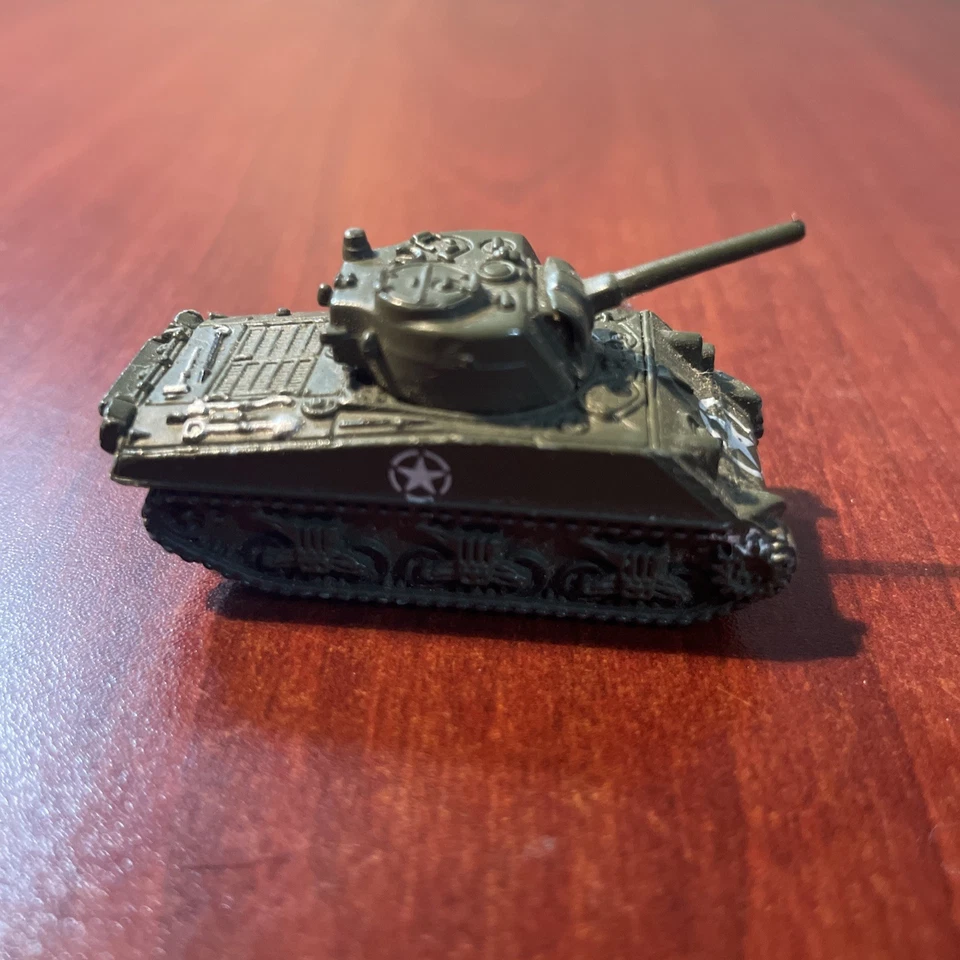 Micro Machines Military M4 Sherman Tank Galoob LGTI WWII - Image 3 of 4