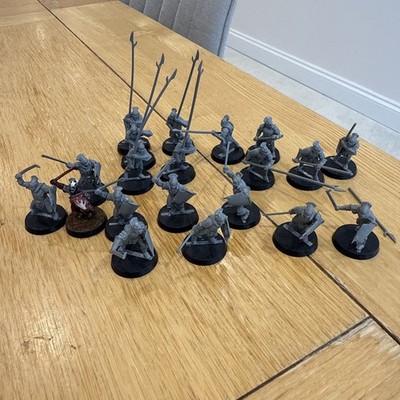 Warhammer Herr der Ringe Uruk Hai x 20 (Kunststoff) unbemalt Games Workshop