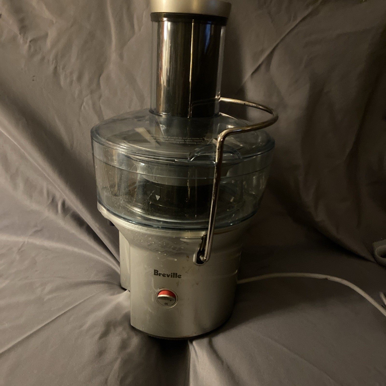 Breville Juice Fountain Compact Electric Juicer BJE200XL