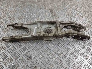 MERCEDES-BENZ C W205 Querlenker hinten links A2053300 2.00 2016 32585657