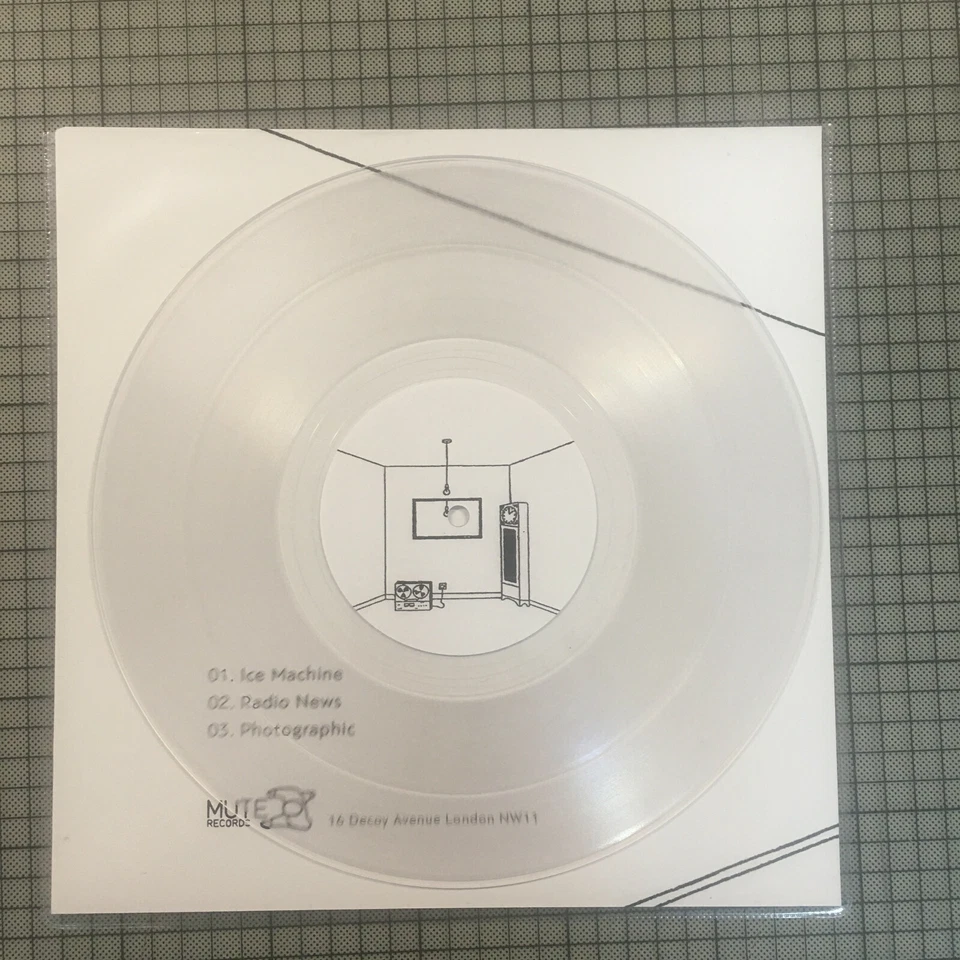 DEPECHE MODE - COMPOSITION OF SOUND- SUMMER 1980 DEMO TAPE - CLEAR 10" VINYL - Image 4 of 4