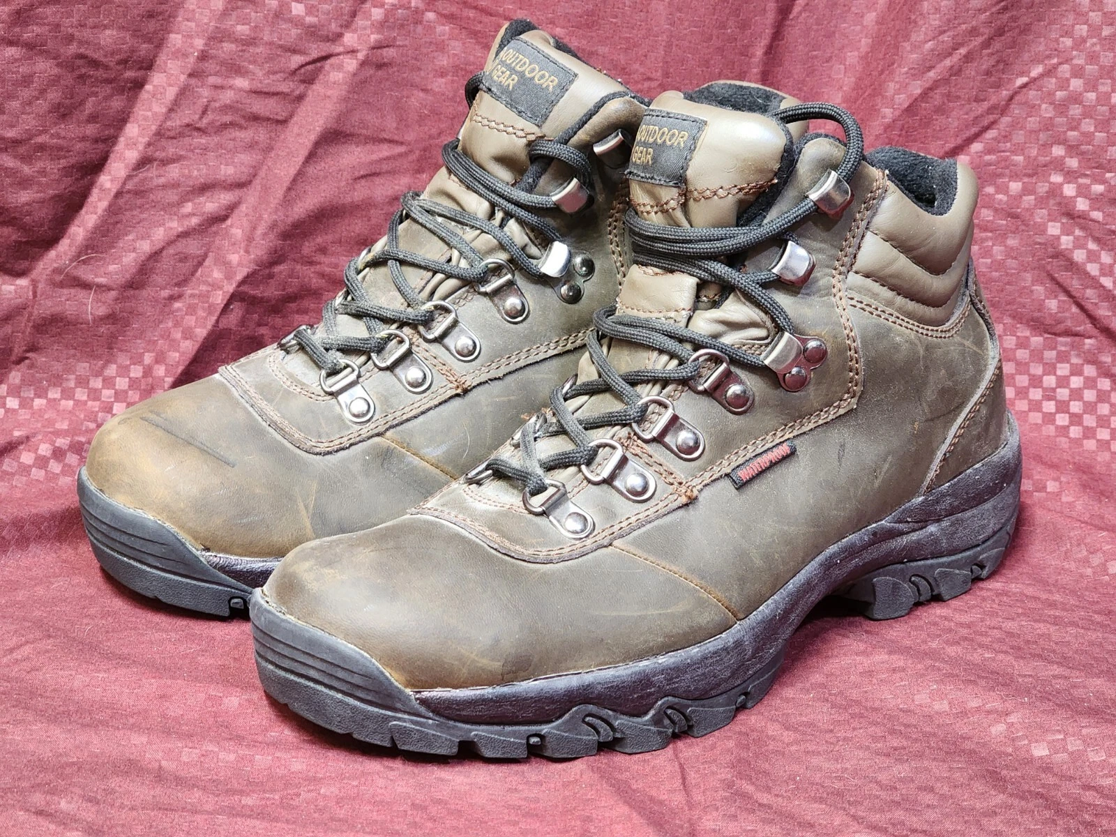 Outdoor Gear Men's Saratoga Size 8.5 Hiking Boots, Brown Leather Pre Owned
