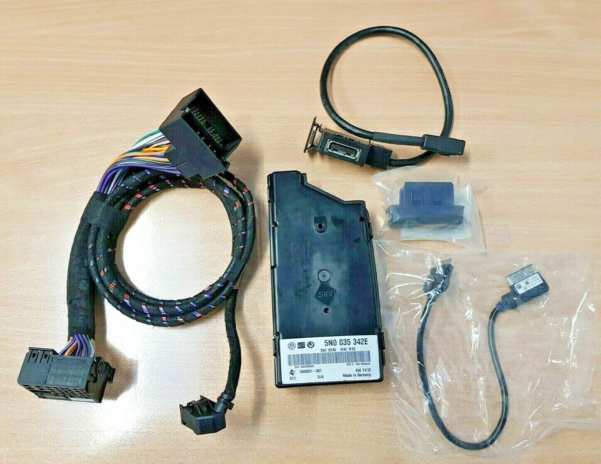 Genuine Volkswagen MEDIA-IN MDI KIT with iPOD Adapter - 5N0035342E  