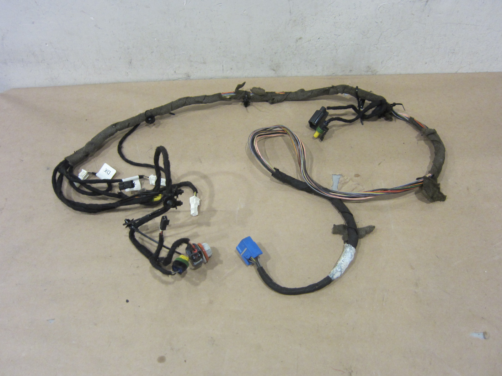 Maserati GranTurismo - Trunk Hood Connection Cables - Part # 233927