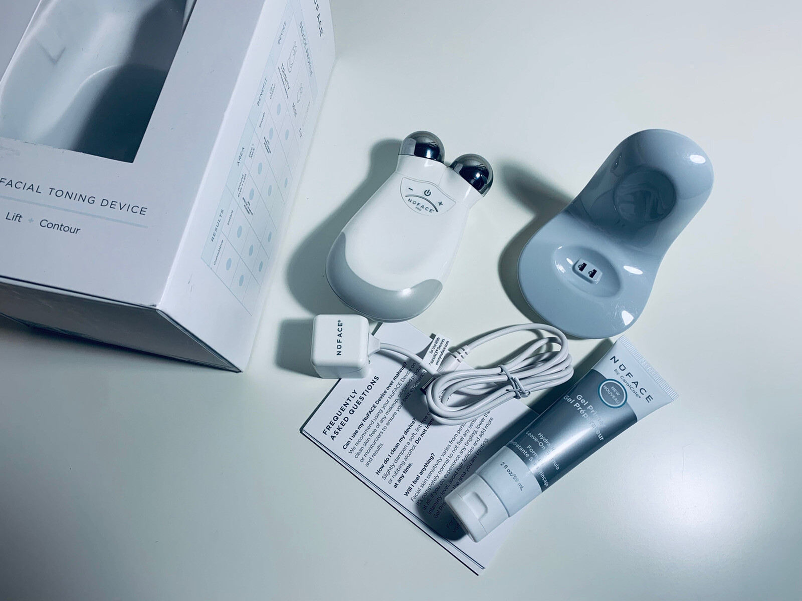 nuface trinity advanced facial toning device