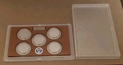 Empty Plastic Lens With Brown Insert Holds 5 Quarters - Pre-owned