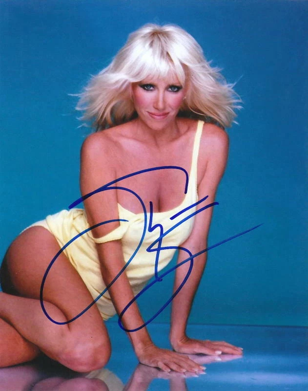 Suzanne Somers Cameltoe