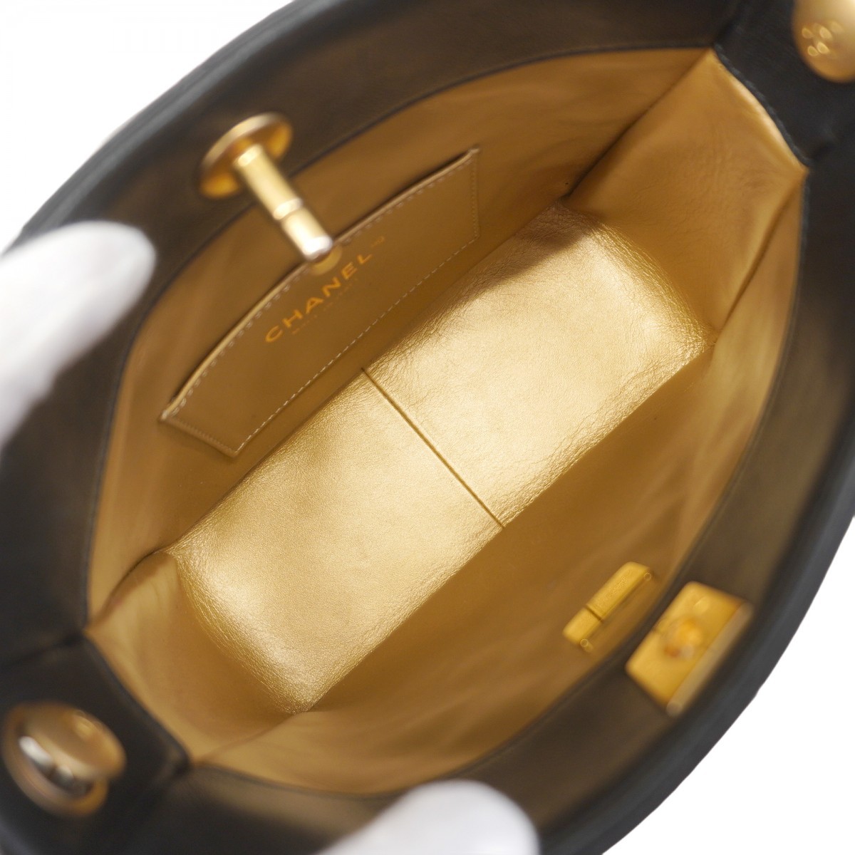 Auth [6ba1559] CHANEL Shoulder Bag Matrasse ChainShoulder Lambskin Black Gol... thumbnail 4