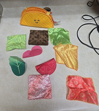 Melissa  Doug Multi-Sensory Soft Taco Fill  Spill Travel Infant Toddlers Toy