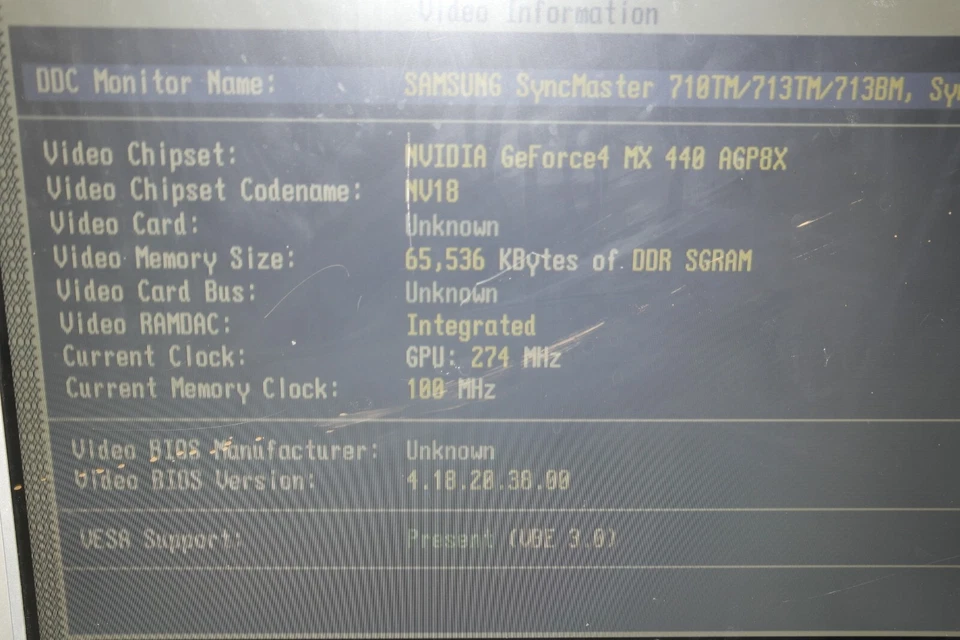 nVidia GeForce 4 MX 440 SE 64 MB AGP VGA S-video RCA Graphic Card passive purple - Image 2 of 4