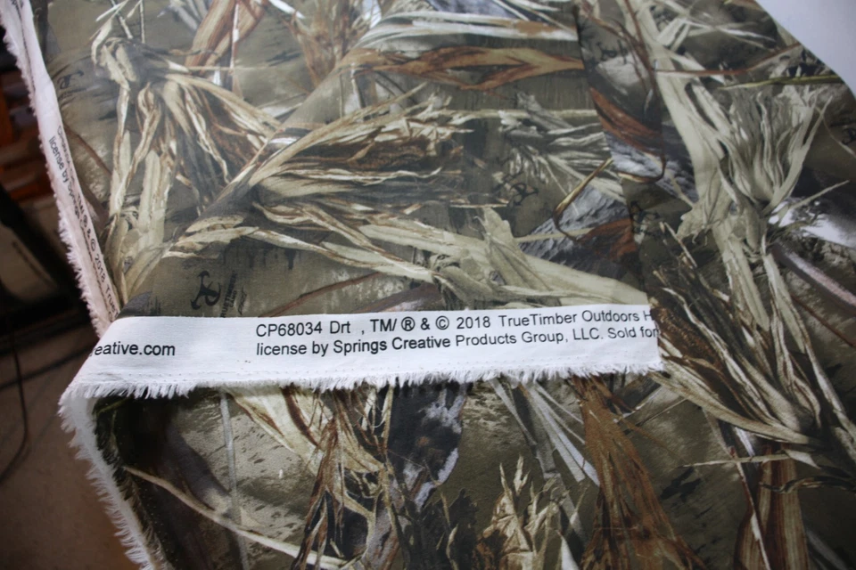 Caza Camuflaje Madera Verdadera Exterior Tela Algodón 3.1 Yardas Pieza 44" con Foto 4 de 4