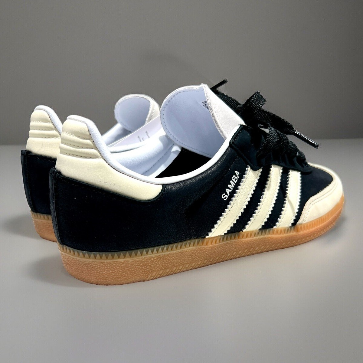 靴 adidasOriginals SAMBAOG adidas Samba OG Shoes - White | Free Shipping with adiClub