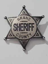 Collectable Western Badge - Old West Silver Finish Badge Grand Country Sheriff