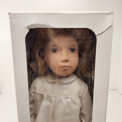 RARE SASHA DOLL 101  SILK DRESS Honey Blonde (1980s) (Box/ Tag UK) Booklet EUC
