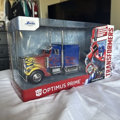 Jada Toys Transformers 1:24 Optimus Prime Diecast Truck Blue Red Yellow 30446