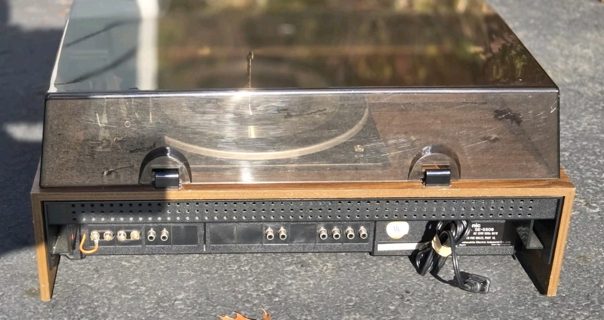 PANASONIC SE-5508 PLL Multiplex Circut AM/FM/FM Stereo/Turntable