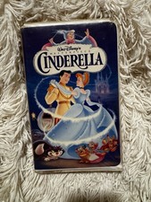 Walt Disney Home Video Cinderella Masterpiece Collection VHS Tape NTSC