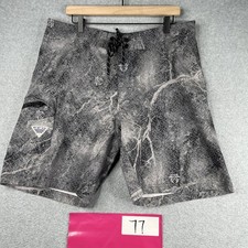 Columbia PFG Real Tree Camouflage Board Shorts Swim Zip Pocket Draw String