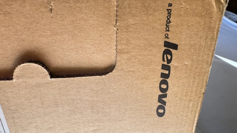 NEW Lenovo ThinkVision LT2252p 22" 1680x1050 Monitor DP DVI VGA Sealed - Image 4 of 4