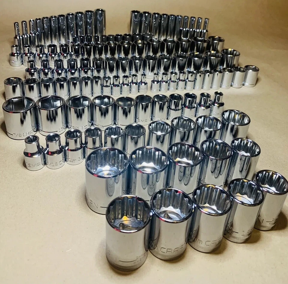 CRAFTSMAN 158 pc 1/4 3/8 1/2 Dr SAE METRIC MM 6pt 12pt wrench socket Tool set - Image 4 of 4
